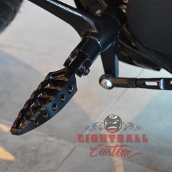 RSD ROLAND SANDS DESIGN Moto Fußrasten 45° für Harley Davidson schwarz