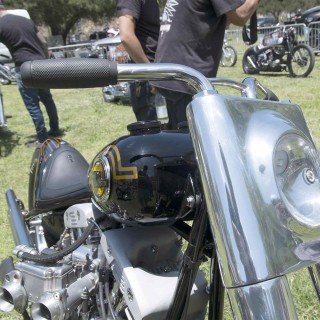BILTWELL Recoil Gummi Griffe 1 Zoll Lenker  für Harley & Custom Bikes schwarz