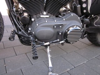 Fußrastenanlage Fußrasten +2 Zoll schwarz für Harley Sportster ab 2004 - 2013
