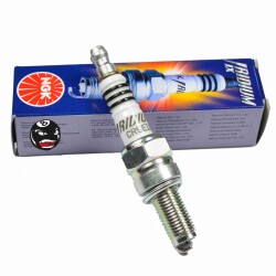 NGK IRIDIUM Zündkerze CR9EIX für Harley Milwaukee M8 ersetzt 31600085 u. 6R10